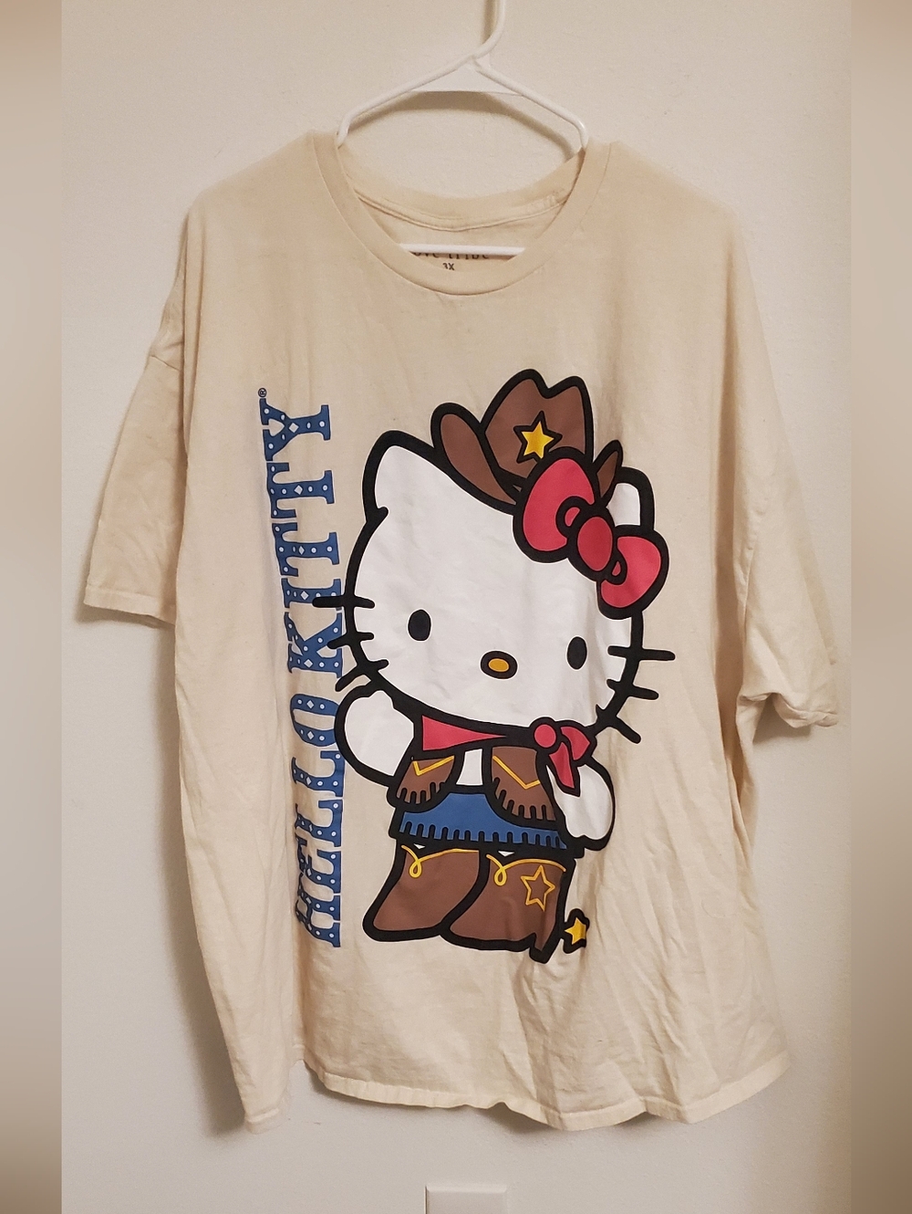 Love Tribe Cream Hello Kitty Cowboy Graphic Tee with Pink Bow Size 3X